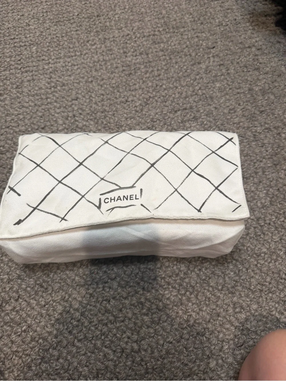 Chanel Classic Flap Bag in rare Hot Pink - Quilted Lambskin Leather Shoulder Bag